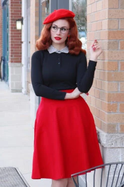 Charlotte Skirt In Red -Retrolicious 4099 4009 d201b511 9f3a 4790 88c9 c802e2913285