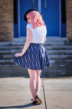 Let's Phase It Skater Skirt -Retrolicious 4385 4312 back a67929a1 eb85 416f 823f 3348b817ee4a