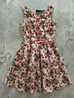Elizabeth Dress In Strawberries