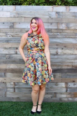 Fairytale Books Bow Top - 2X Only -Retrolicious tossedbooks front e79ad7ec 0482 40b0 93ba 79974560c09f